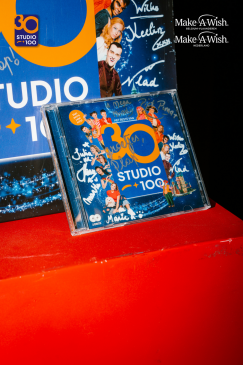 CD en vinyl 30 jaar Studio 100 (gesigneerd)